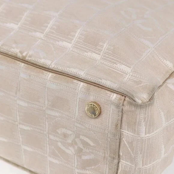 CHANEL New Travel Line Tote Bag Nylon Beige Gold CC Auth mr1594 - Picture 4 of 16